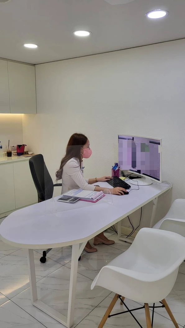 คูปองล็อกสิทธิ์เข้าร่วมงานปรึกษาก่อนทำศัลยกรรมประจำเดือนที่ ศูนย์ปรึกษา ID Beauty Center พร้อมพงษ์