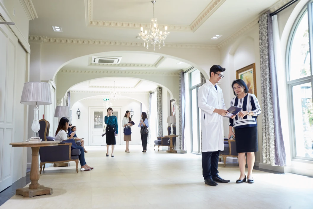 ตรวจสุขภาพ 62 รายการ (โปรแกรม Advance) (ผู้หญิง 40-49 ปี)
