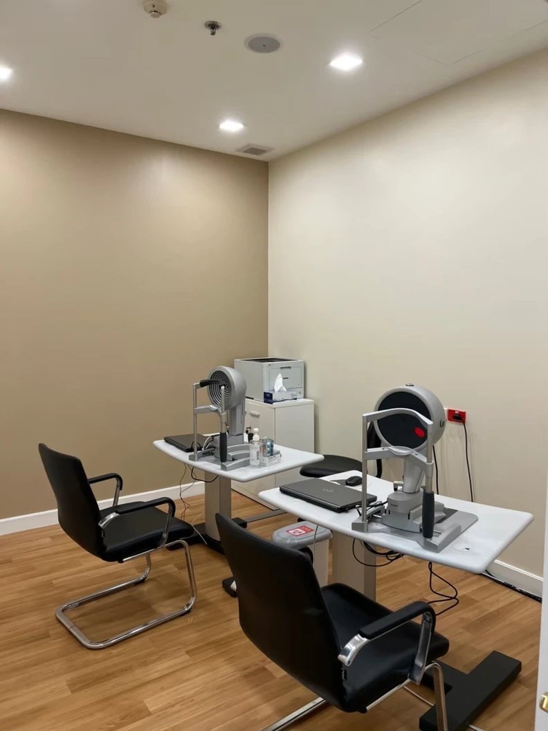 ฉีดวัคซีนป้องกันไข้หวัดใหญ่ 2025 4 สายพันธุ์ ชนิด High Dose 1 เข็ม (65 ปีขึ้นไป)