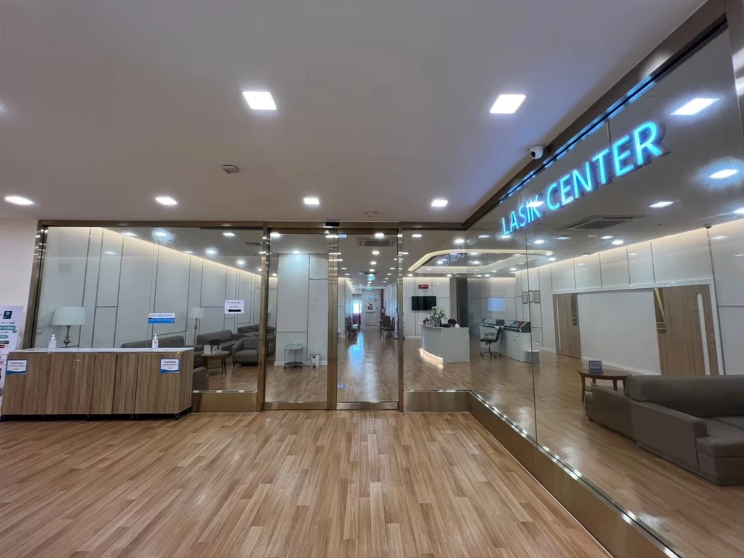 ฉีดวัคซีนป้องกันไข้หวัดใหญ่ 2025 4 สายพันธุ์ ชนิด High Dose 1 เข็ม (65 ปีขึ้นไป)