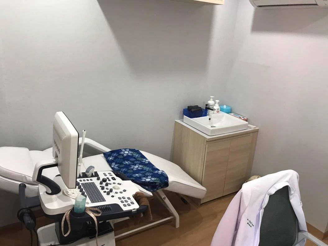 อัลตราซาวด์เปิดท่อน้ำนม และลดอาการท่อน้ำนมอุดตัน สำหรับคุณแม่หลังคลอด 1 ครั้ง