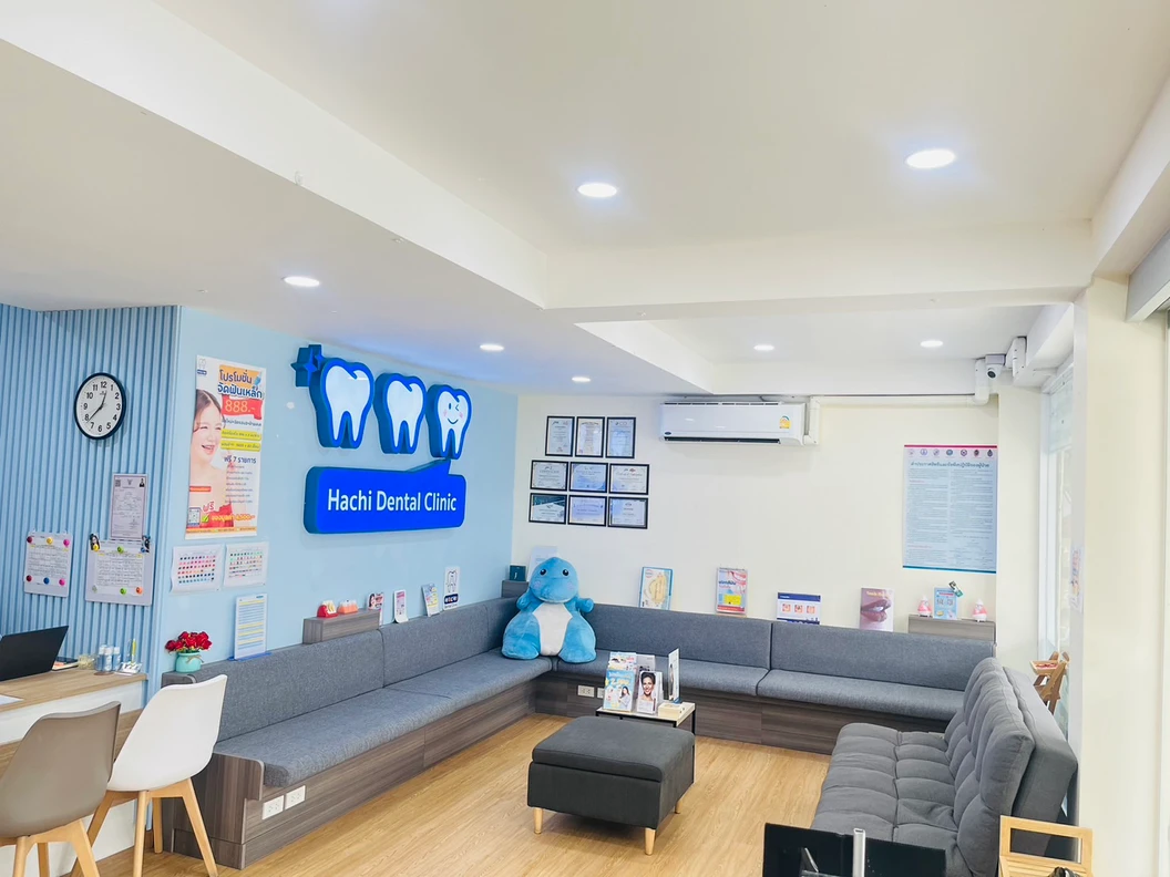 ฟอกสีฟัน ด้วยระบบ Cool Light ด้วยน้ำยา Mr. White จากเกาหลี