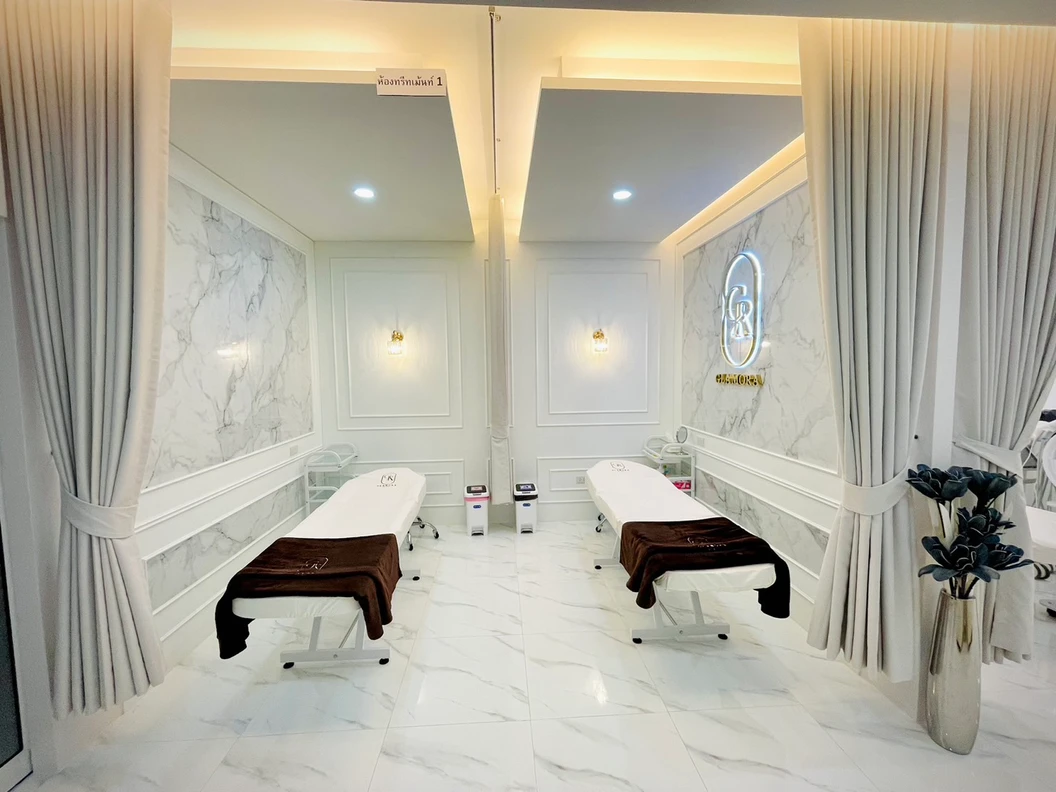 โปรแกรมเมโส Aura White 50 ซีซี เพื่อปรับผิวหน้าให้กระจ่างใส 1 ครั้ง