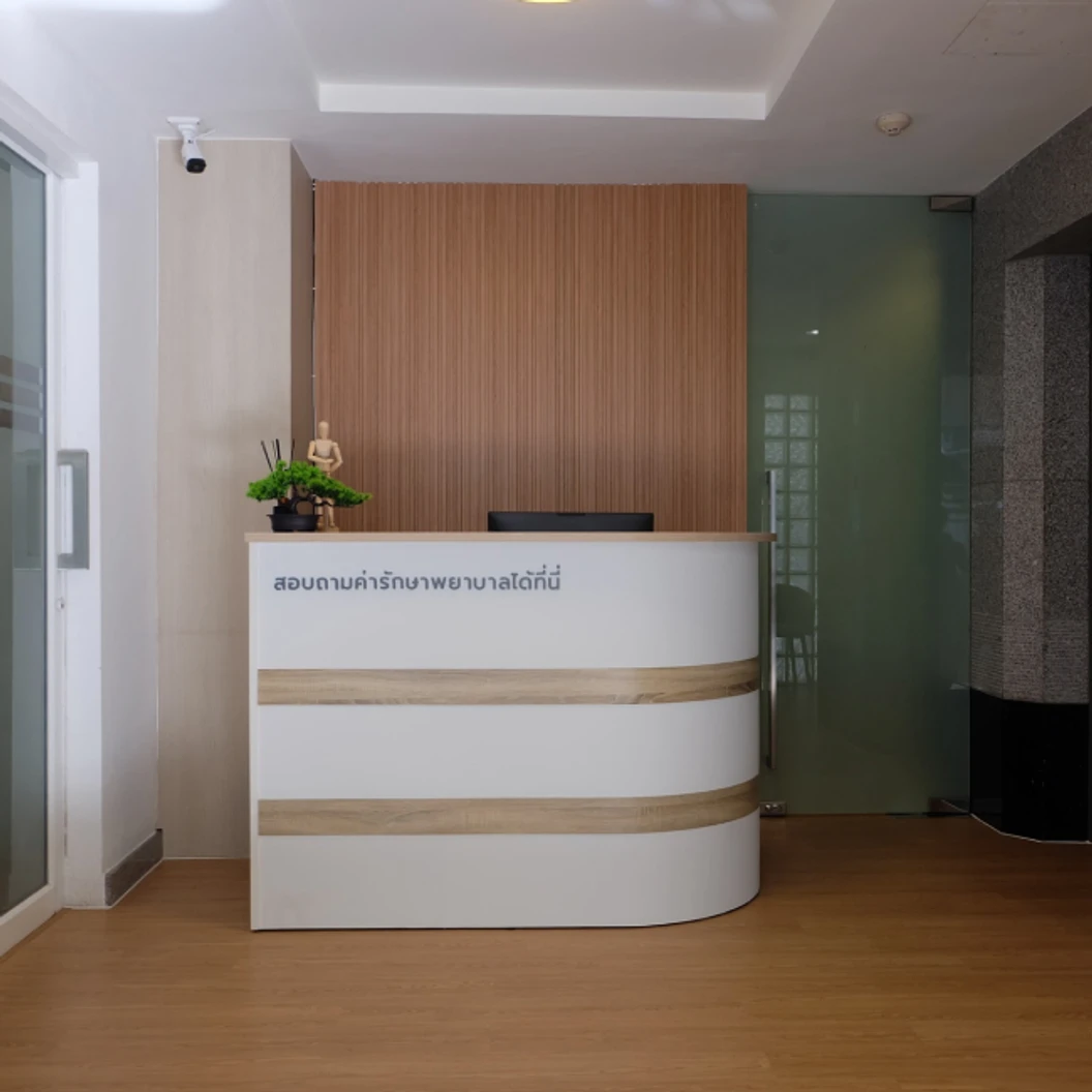 ปรับโครงสร้างกระดูกสันหลังคด (Scoliosis Program) 60 นาที 1 ครั้ง