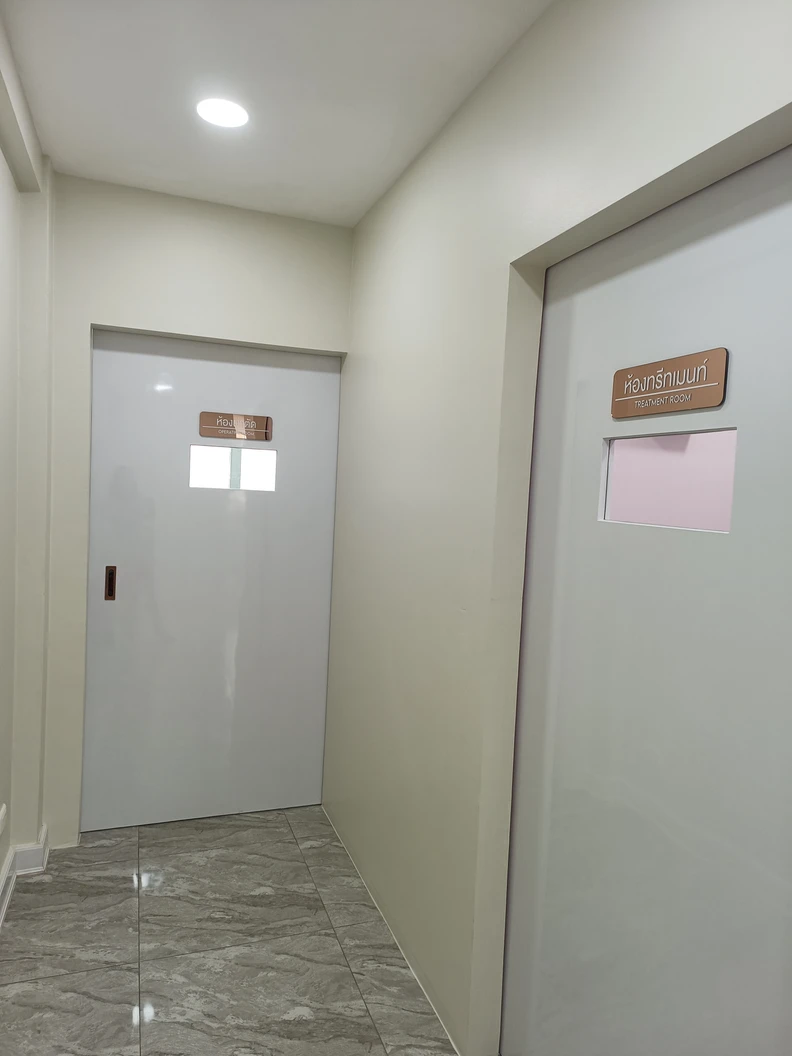 โปรแกรมเมโสแฟต Diamond Fat พรีเมียม 13 ซีซี สลายไขมัน เลือก 1 บริเวณ แก้มบน แก้มล่าง หรือเหนียง 1 ครั้ง