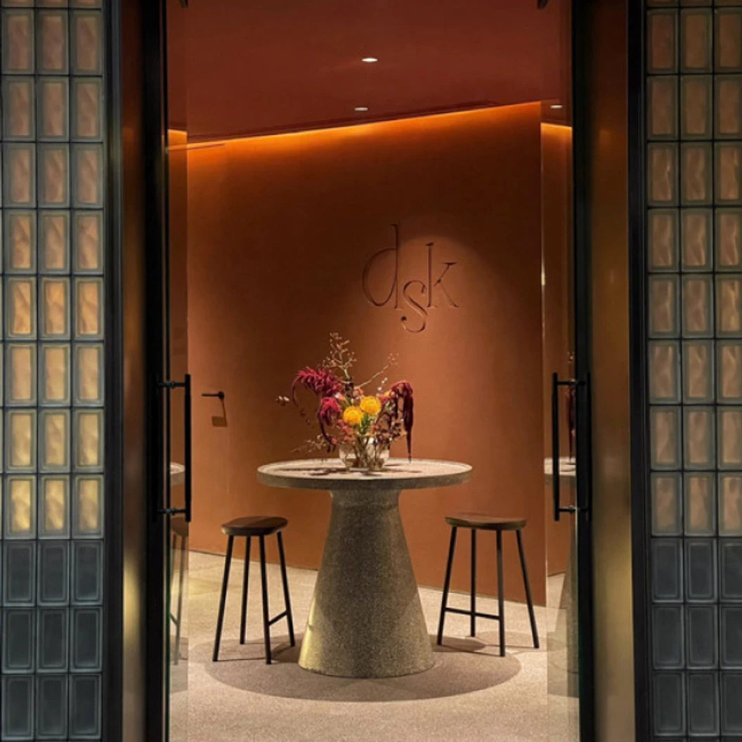 คอร์สกำจัดขนใต้ริมฝีปาก ด้วยเลเซอร์ Pro-YAG 8 ครั้ง สำหรับผู้หญิงหรือผู้ชาย