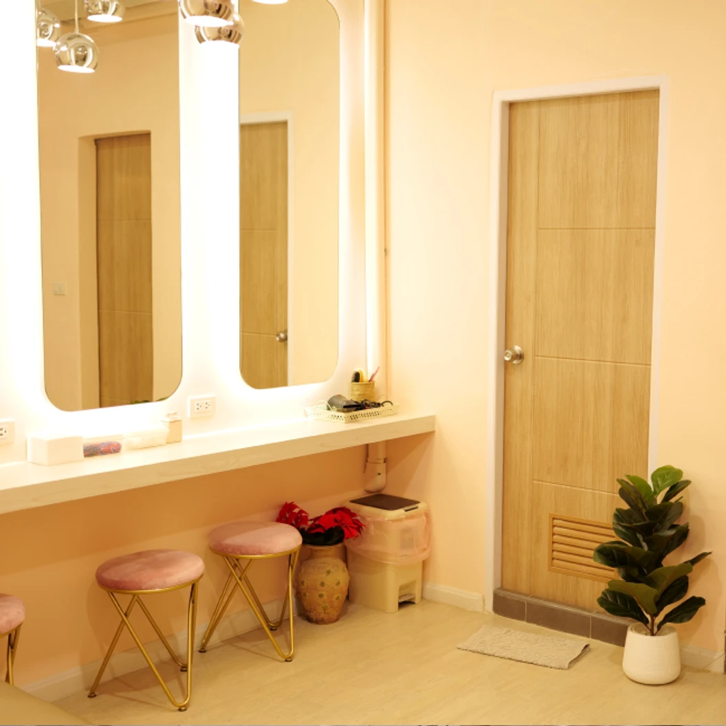 สปาระเบิดขี้ไคล สลายเซลลูไลท์ทั่วตัว พร้อมสปาผิว 7 ขั้นตอน 1 ครั้ง