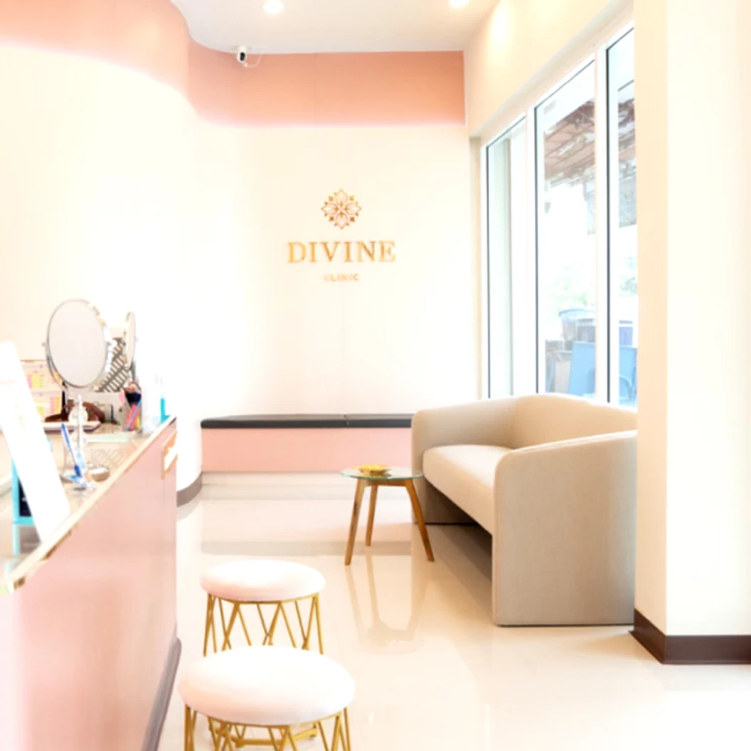 โปรแกรมเมโส White Radiance 4 ซีซี ด้วยเครื่อง Hycoox Injector เพิ่มความชุ่มชื้น เพื่อผิวหน้าดูกระจ่างใส บริเวณทั่วใบหน้า 1 ครั้ง