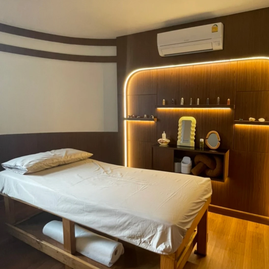 คอร์ส Cosmetic Acupuncture ฝังเข็มบริเวณใบหน้า ลดรอยสิว ฝ้า กระ 5 ครั้ง