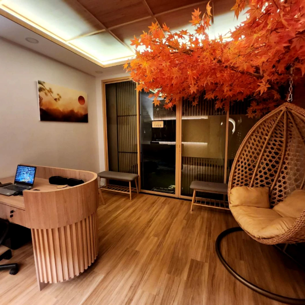 นวดน้ำมันอโรม่า แบบสวีดิช (Swedish Massage Aroma Therapy) 90 นาที 1 ครั้ง