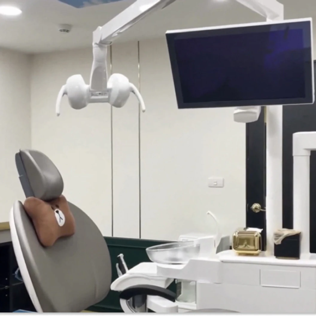 ติดเขี้ยวเพชร ขนาด 3 มม. 1 ซี่ (กรณีนำเพชรมาเอง)