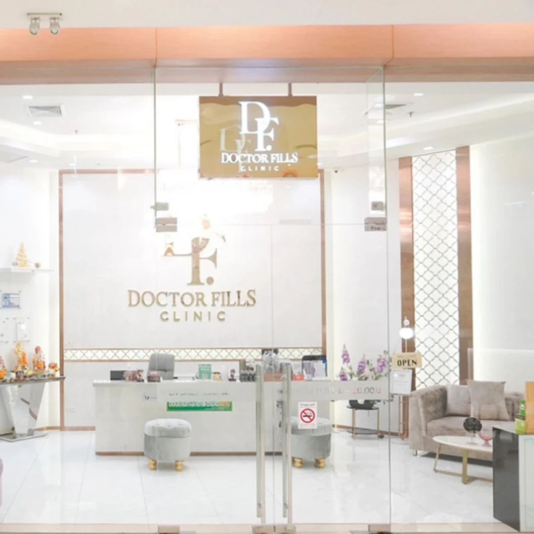 โปรแกรมรักษาสิวทั่วใบหน้า 4 ขั้นตอน 4 ครั้ง ฟรี! 1 ครั้ง