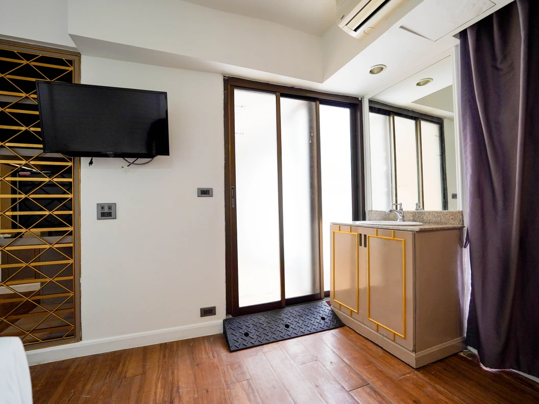 บริการห้องพักเพื่อดูแลผู้สูงอายุและผู้ป่วยหลังพักฟื้น ห้องเดี่ยว (VIP Room) ระยะเวลา 1 เดือน