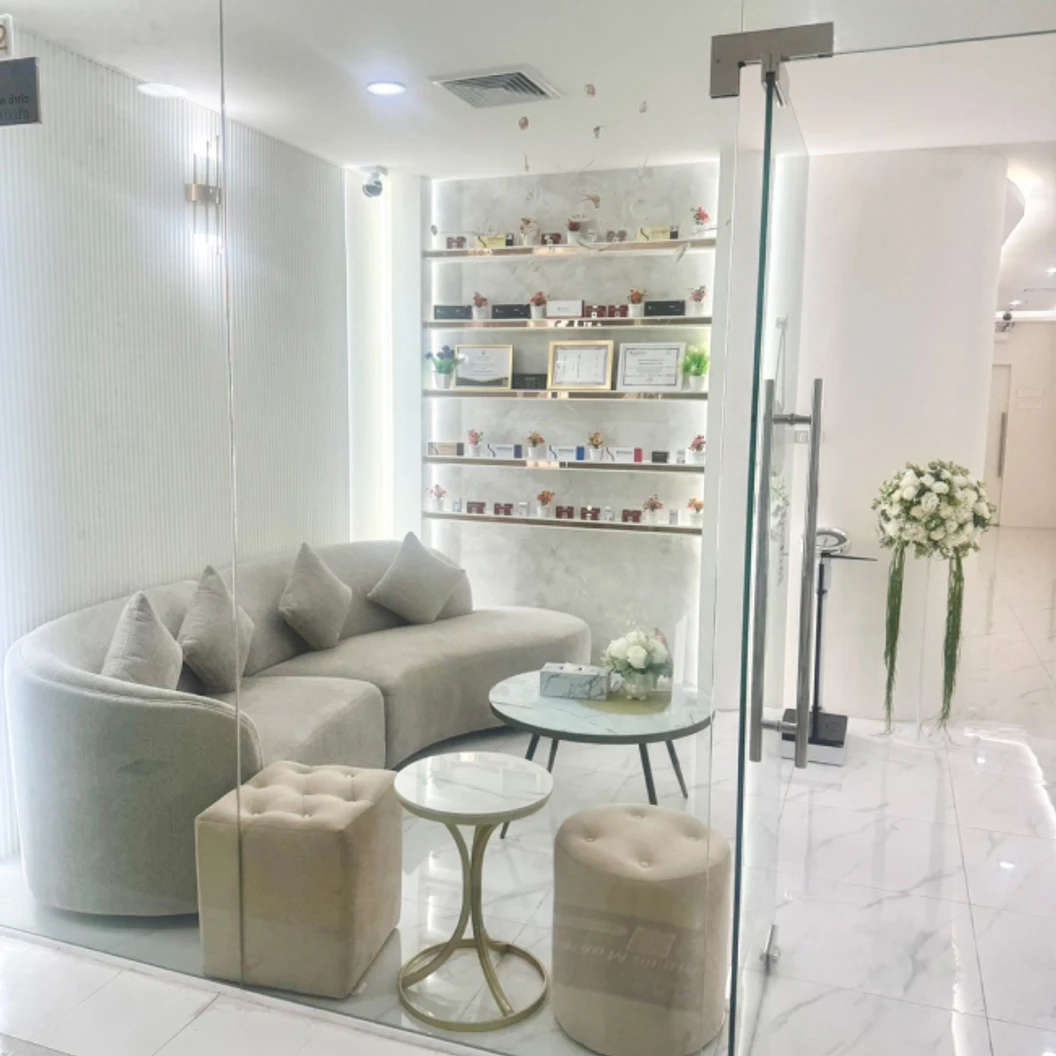 คอร์สเลเซอร์กำจัดขนหนวด 12 ครั้ง ด้วย Diode Laser