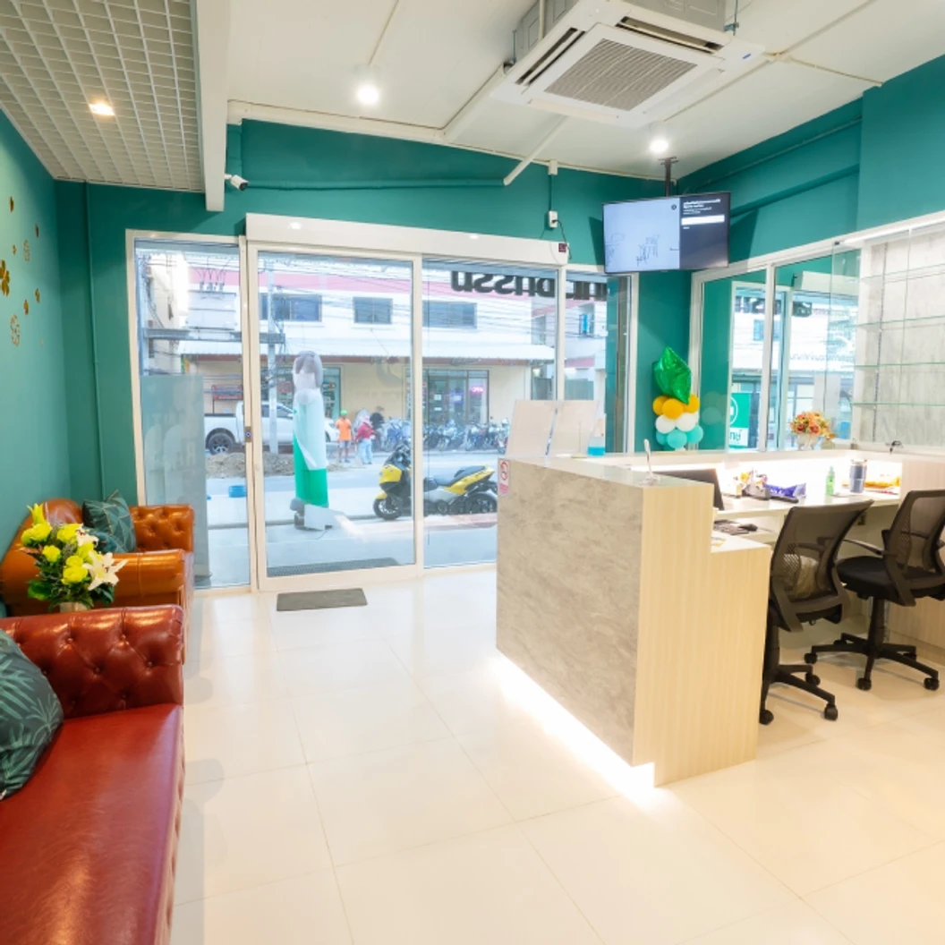 โปรแกรมโบท็อกซ์ 100 ยูนิต + โปรแกรมเมโส Inno (หน้า) 2 ซีซี