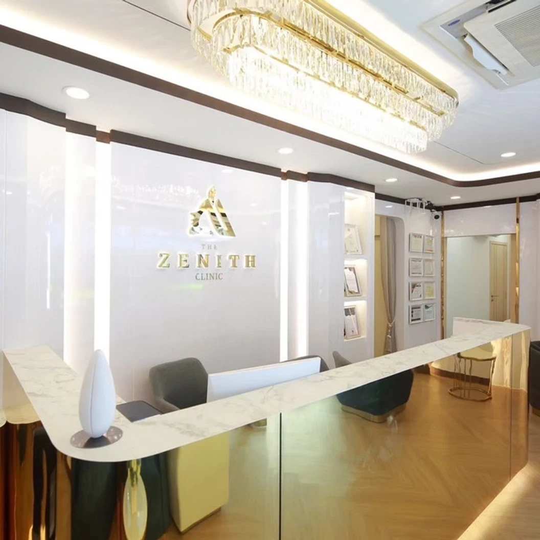 ลดรอยดำ ปรับผิวบริเวณแผ่นหลังให้เนียน กระจ่างใส ด้วยเลเซอร์ Back Rejuvenation (เลือก 1 จุดหลังบน/หลังล่าง) 1 ครั้ง