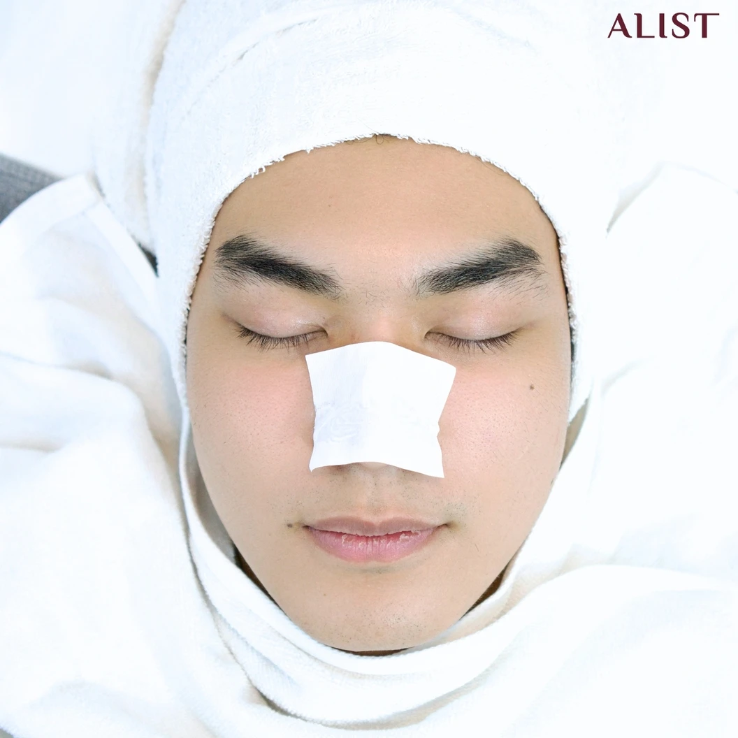 โปรแกรมทรีตเมนต์หน้า ฟื้นฟูผิว และดีท็อกซ์ผิว (Facial Cleansing & Deep Sleep Relaxation) 9 ขั้นตอน