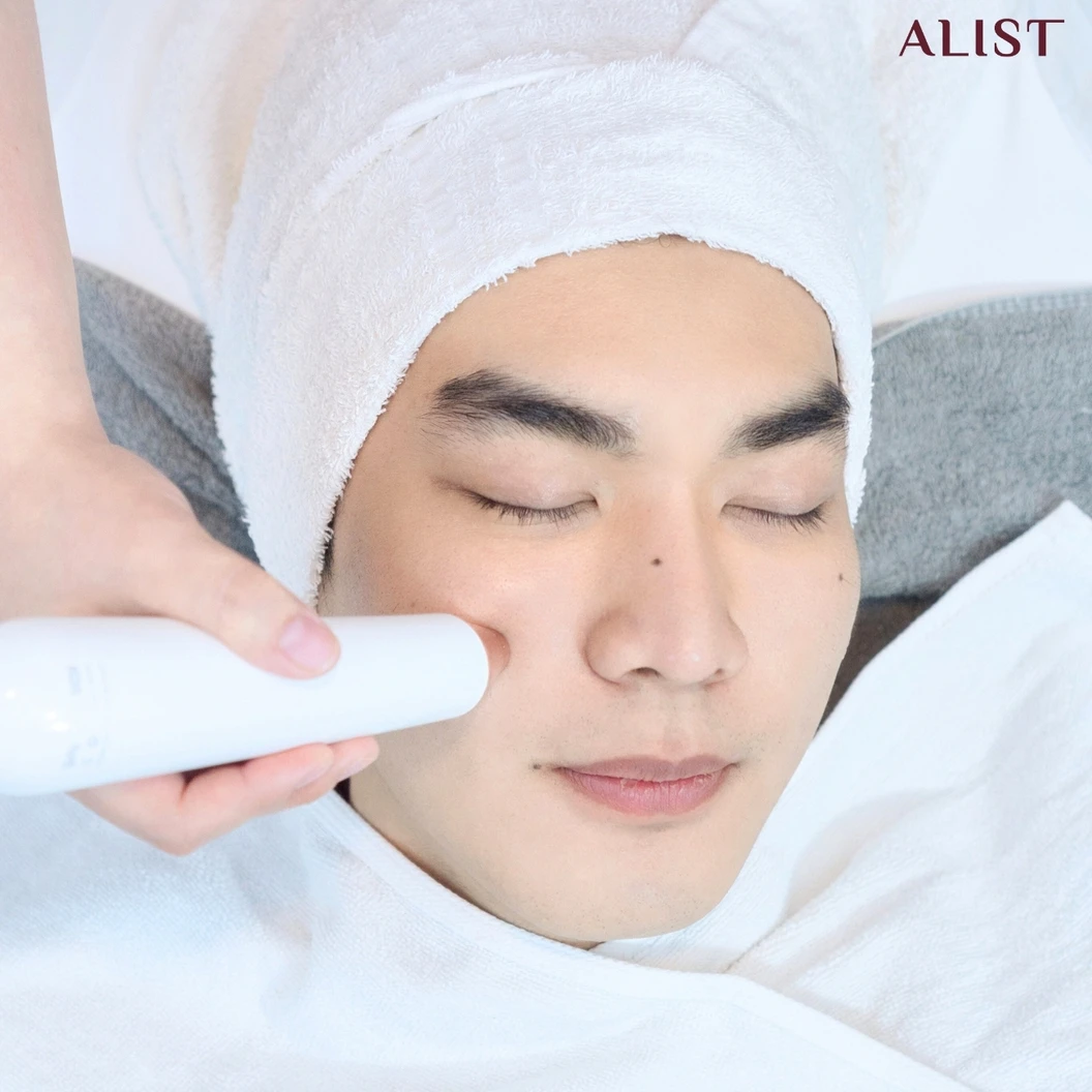 โปรแกรมทรีตเมนต์หน้า ฟื้นฟูผิว และดีท็อกซ์ผิว (Facial Cleansing & Deep Sleep Relaxation) 9 ขั้นตอน