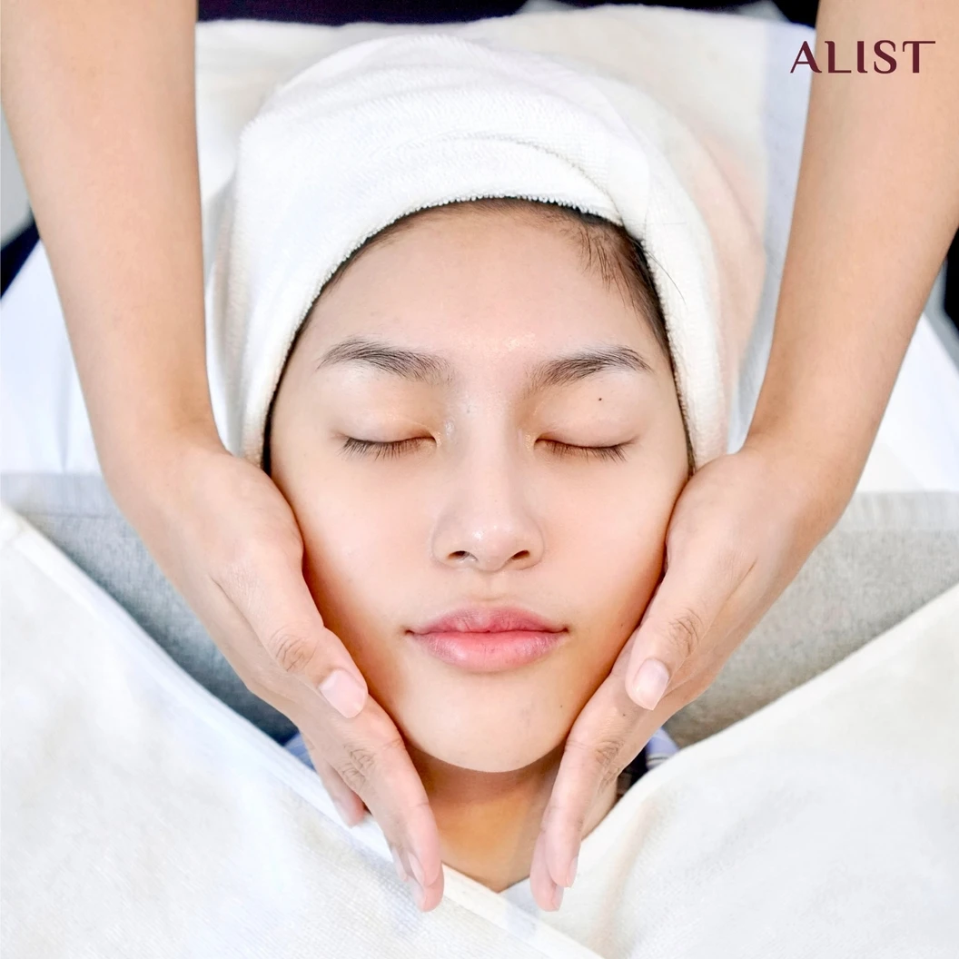 โปรแกรมกัวซาหน้า เพื่อการบำรุงและฟื้นฟูผิว (ALIST Gua-Sha Facial Treatment) 6 ขั้นตอน