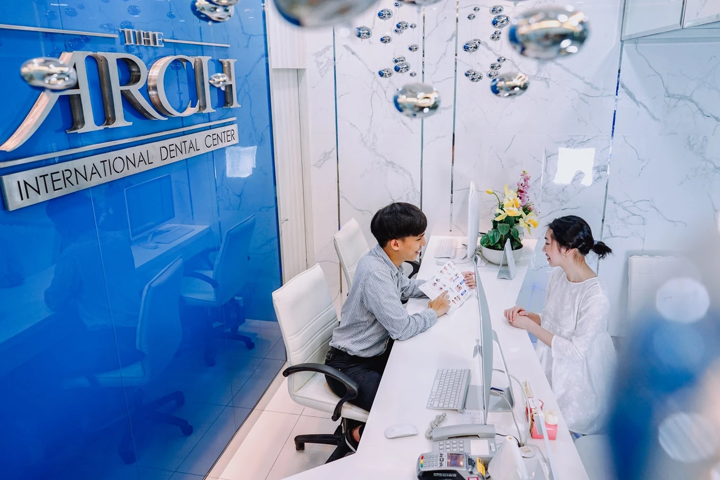 The ARCH Dental Center (ศูนย์ทันตกรรมดิอาร์ช) สาขาสาทรธานี