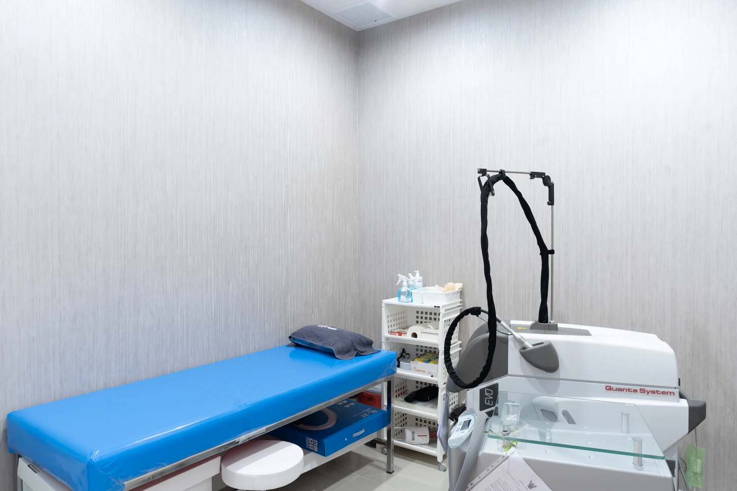 Gangnam Clinic สาขาเซ็นทรัลเวสต์วิลล์