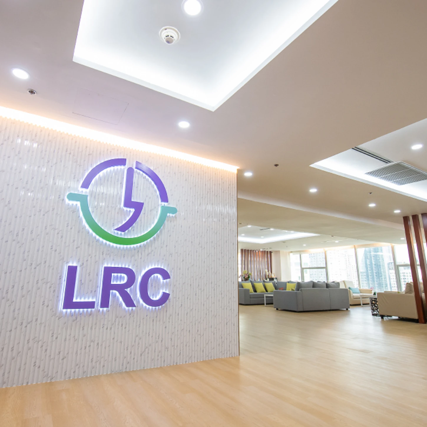 LRC Fertility Clinic (แอลอาร์ซี เฟอร์ทิลิตี้ คลินิกเฉพาะทางด้านเวชกรรมสูตินรีเวช)