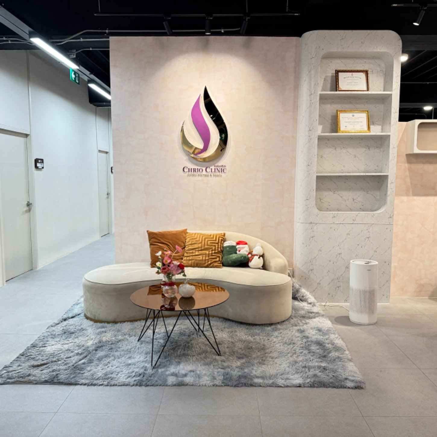 Chrio Clinic Holistic Wellness (ไครโอคลินิกเวชกรรม)