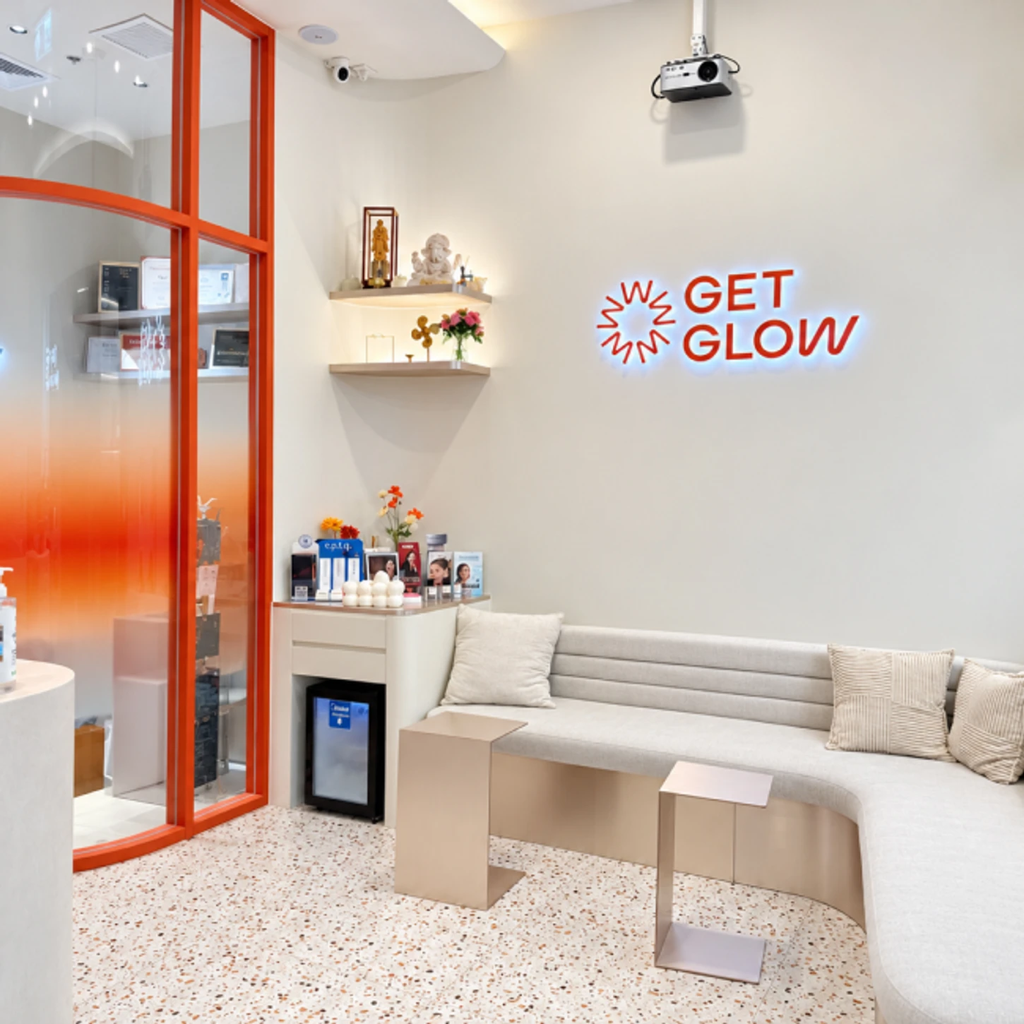 GETGLOW Clinic สาขา Siam Sqaure One