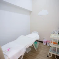 Rainnie Clinic photo 2