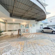 DR REVIVE IV Therapy & anti aging Thailand photo 1