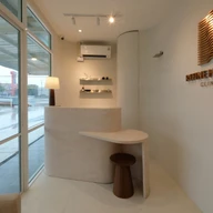 Refine Health Clinic (รีฟายน์ เฮลธ์ สหคลินิก) photo 1