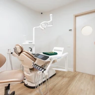F Clinic Dental And Aesthetics (เอฟ ฟารีดา อารี สหคลินิก) photo 2