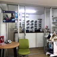 MedConsult Bangkok Medical Clinic photo 2