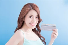 เคลือบผิวฟันและแปะฟันขาว ด้วยวีเนียร์เซรามิกหรือพอร์ซเลน eMax 1 ซี่่