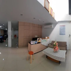 ทำกายภาพบำบัด ด้วย Shock Wave และอัลตราซาวด์ บรรเทาอาการรองช้ำ 1 ครั้ง