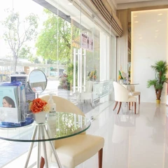 คอร์สกำจัดขนหนวด ด้วย Tri Wave Diode Laser 3 ครั้ง ฟรี! 3 ครั้ง สำหรับผู้หญิงหรือผู้ชาย