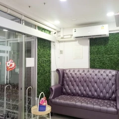 โปรแกรมโบท็อกซ์ 50 ยูนิต (ทั่วหน้า) + โปรแกรม HIFU UltracelQ+ (หน้า) 300 ช็อต