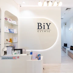 ทำทรีตเมนต์หน้า Skin Booster ปรับผิวชุ่มชื้น กระจ่างใส 1 ครั้ง ฟรี! 1 ครั้ง