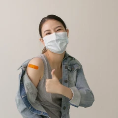 ฉีดวัคซีนป้องกันไวรัสตับอักเสบบี 1 เข็ม สำหรับผู้ที่อายุ 15 ปีขึ้นไป