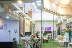 โปรแกรม Colling Therapy ผลักวิตามินบำรุงผิว เพิ่มความชุ่มชื้นให้ผิว 1 ครั้ง