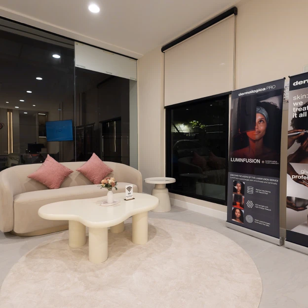 Charmmy Clinic (ชาร์มมี่ คลินิกเวชกรรม) photo main