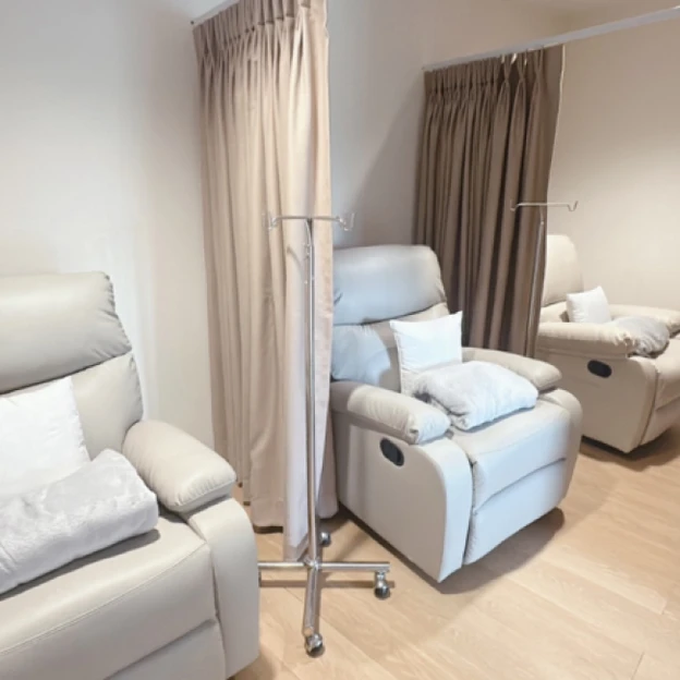 Luxe Bangkok Clinic (ลักซ์ แบงคอก คลินิกเวชกรรม) photo main