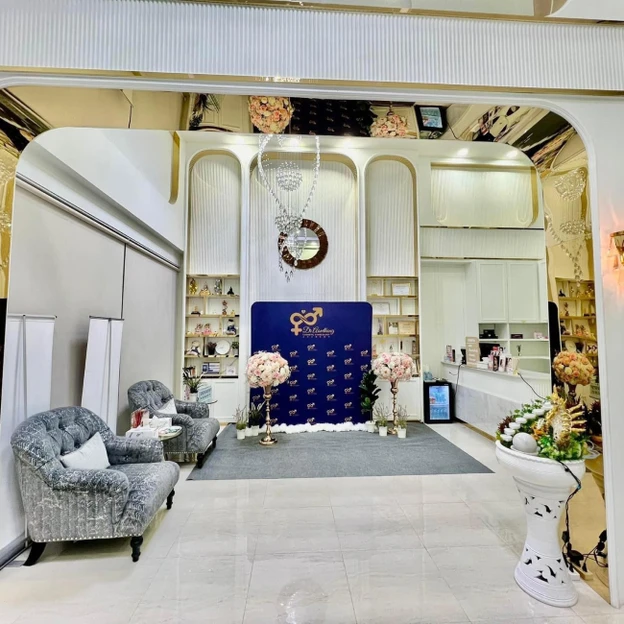 Dr. Aomthong Clinic photo main