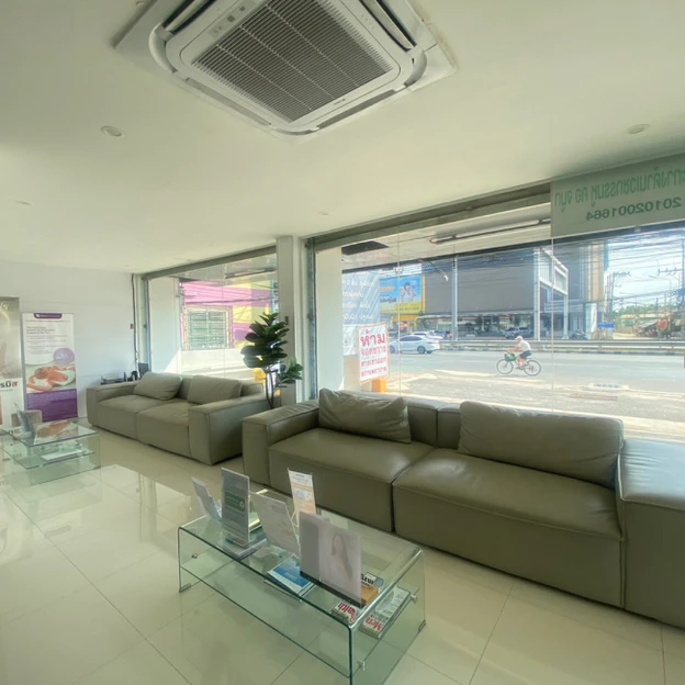 Mirror Clinic Pattaya photo main