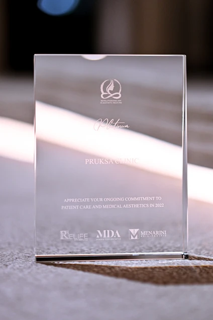 พฤกษาคลินิก (Pruksa Clinic) certificate 2