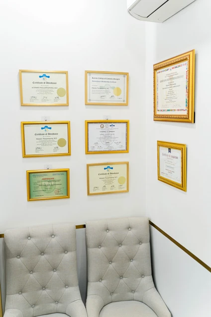 Beproud Clinic certificate 3