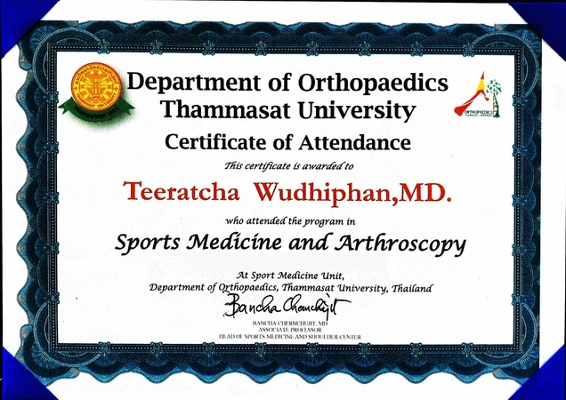 The Clinique and Health Clinic (เดอะคลีนิกค์ แอนด์ เฮลธ์ คลินิกเวชกรรม) certificate 15