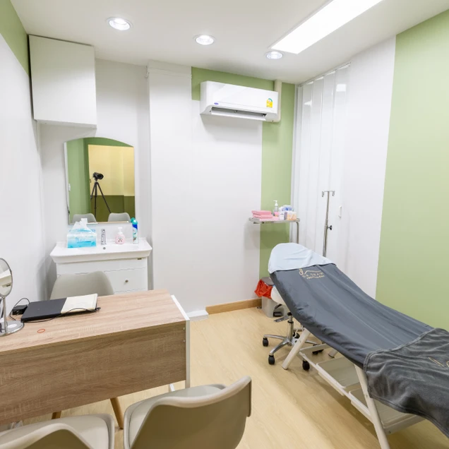 Dr.Deaw Clinic photo 3