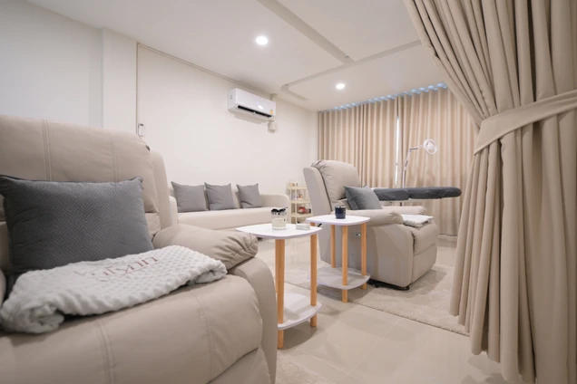 Valynn Clinic photo 2