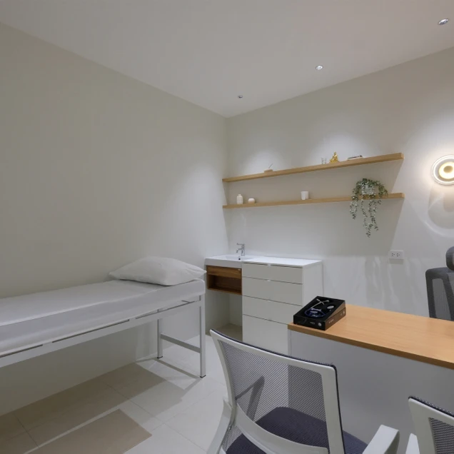 Refine Health Clinic (รีฟายน์ เฮลธ์ สหคลินิก) photo 28